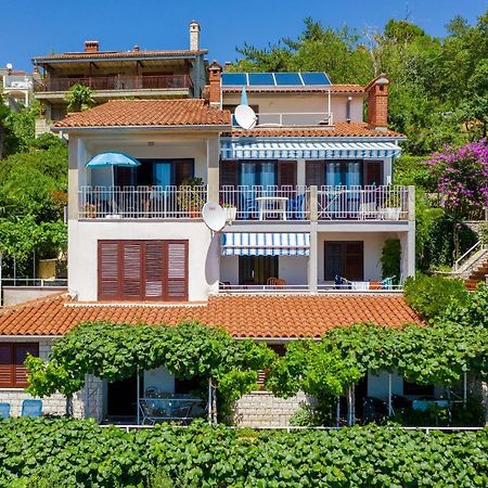 Apartments Mandica Рабац Экстерьер фото